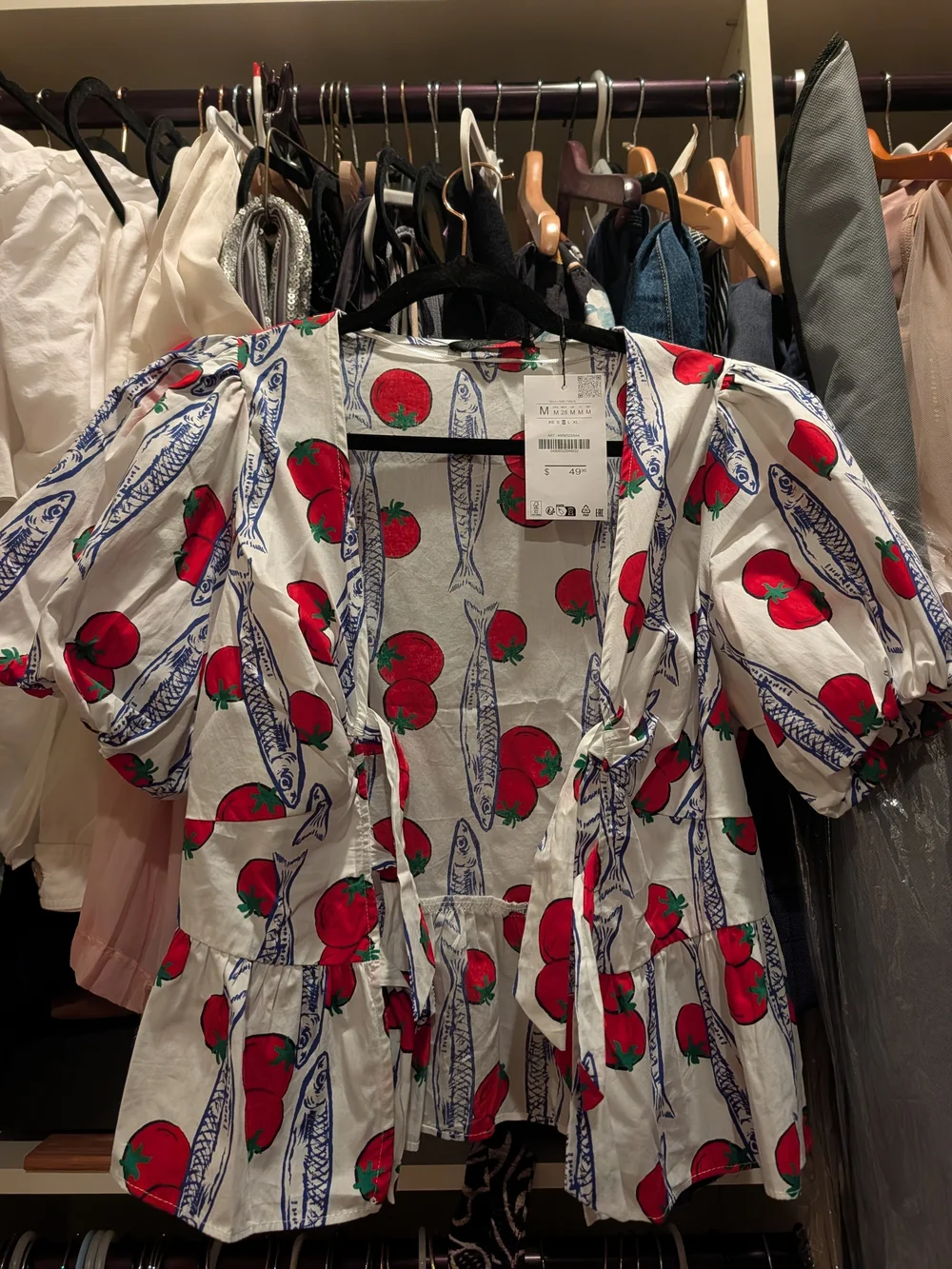 New With Tags Tie-Front Puff Sleeve Top in White with Red Print